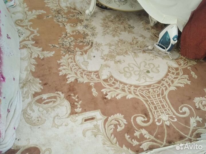 Шелковый ковёр