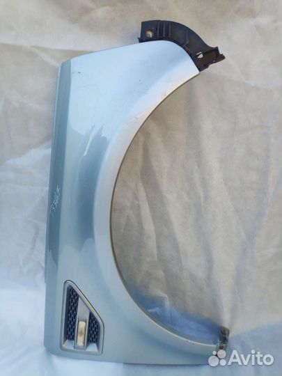 Крыло переднее правое freelander 2, 2010 год