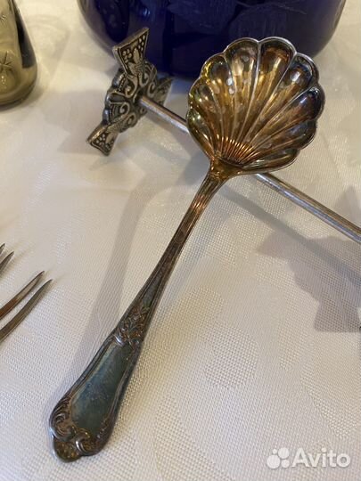 Кухонные сервировочные принадлежности