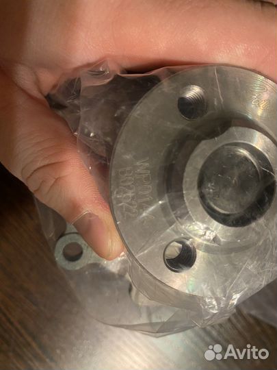 Водяной насос (помпа) Chevrolet / Opel