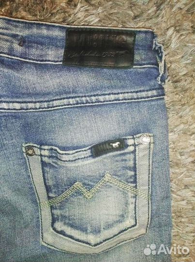 Джинсы женские mustang