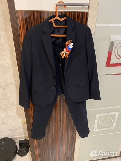 Школьный костюм для мальчика 134 синий