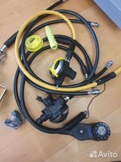 Снаряжение для дайвинга OMS, Aqualung, регуляторы