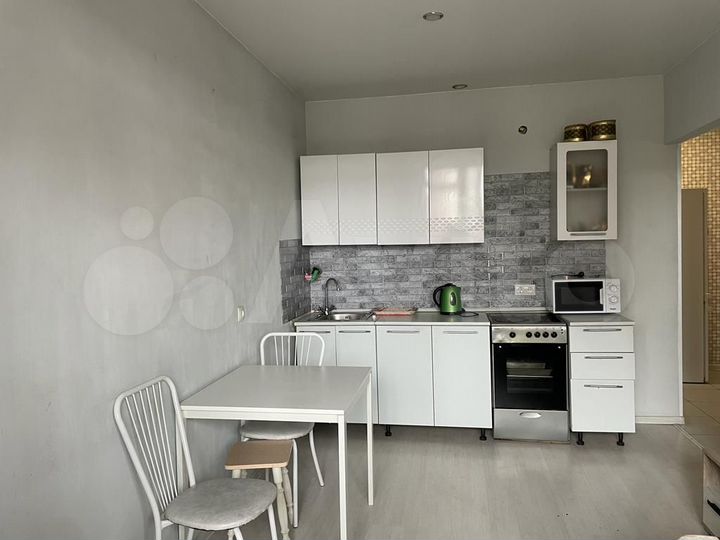 2-к. квартира, 40 м², 1/5 эт.