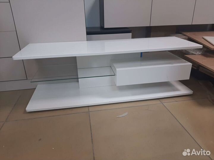 Тумба под тв