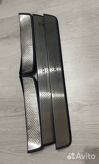 Аксессуарные пороги Honda Accord 7