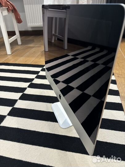 Apple iMac 21.5