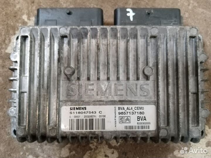 Блок управления АКПП на Пежо 206