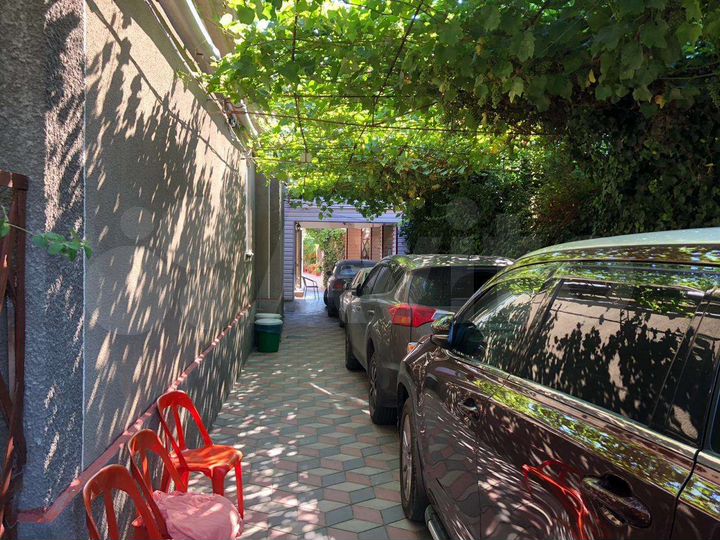 Дом 100 м² на участке 8 сот.