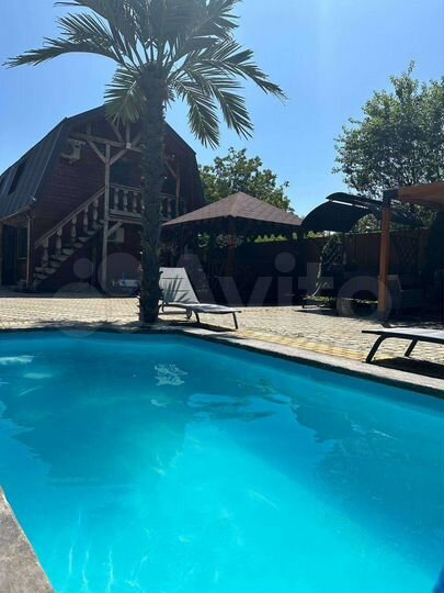 Коттедж 100 м² на участке 8 сот.