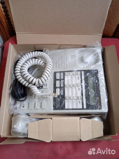 Кнопочный телефон LG Nortel GS-472H