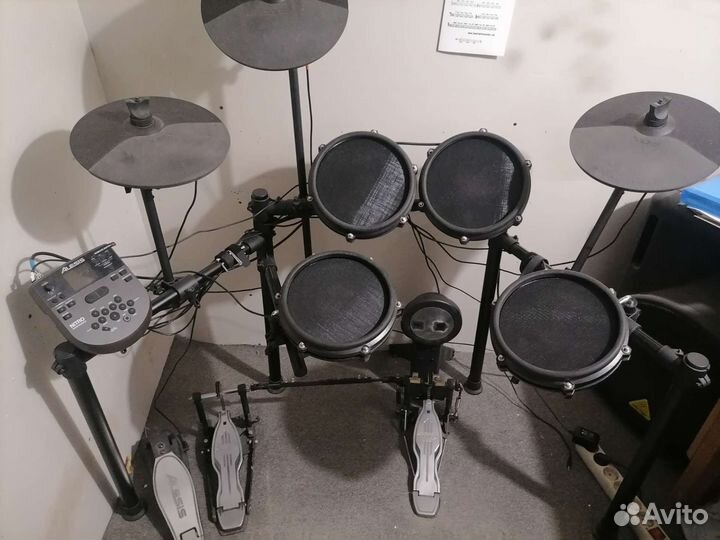 Alesis nitro mesh kit