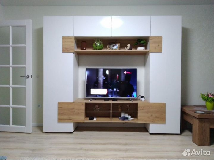 Гостиная Белый глянец