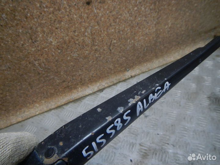 Поводок стеклоочистителя передний правый, Fiat (Фи