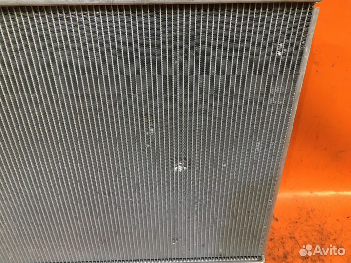 Радиатор двс Honda Grace GM6