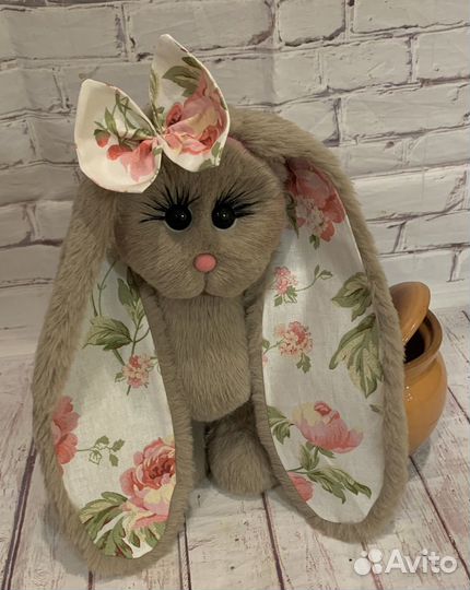 Зайчик. Игрушка ручной работы