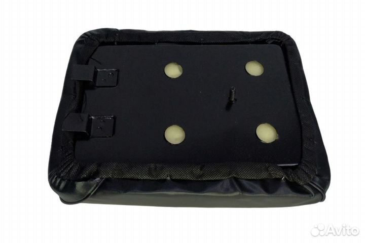 Сиденье пассажира Delta Zodiak (шпилька в центре)