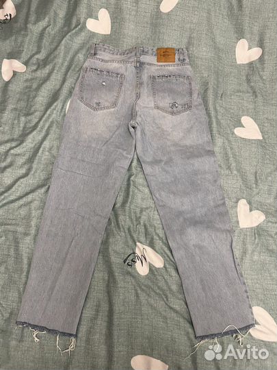 Джинсы mom 38 stradivarius