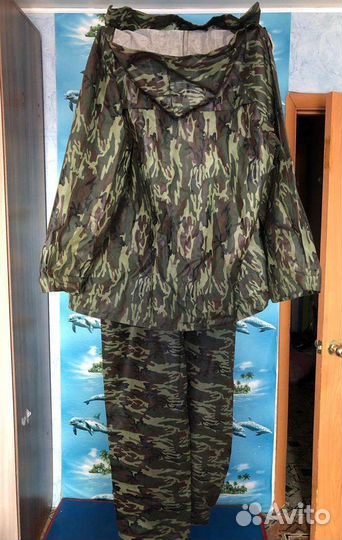 Защитный костюм