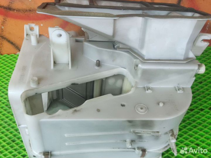 Корпус отопителя mitsubishi galant 8 1996-2003