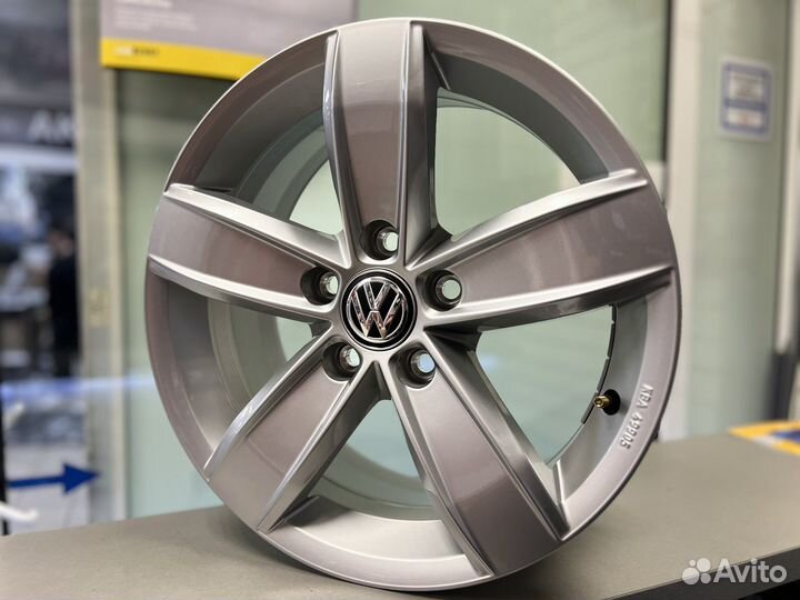 Диск оригинал VW passat corvara R16