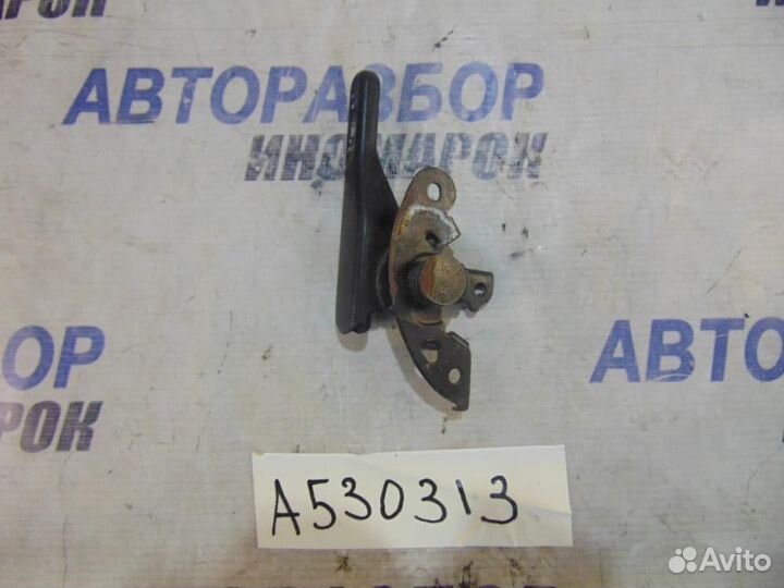 Ручка открывания лючка бензобака для Nissan Cefiro