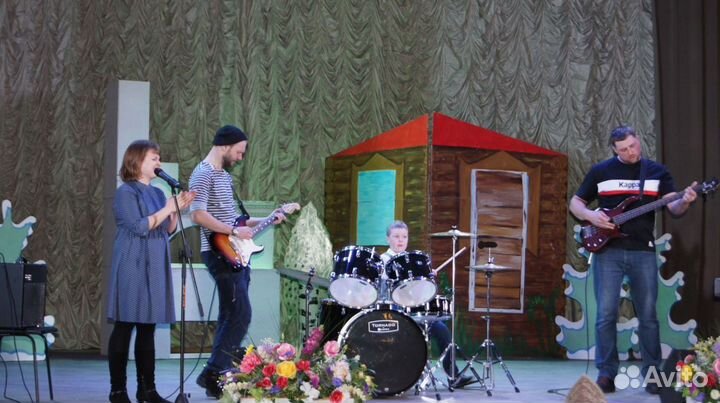 Обучение музыке. Барабаны, гитара, клавишные