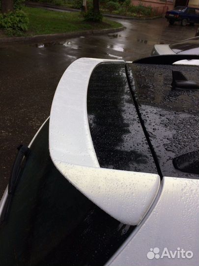 Спойлер Volkswagen Passat b6 универсал Caractere