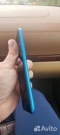 Телефон realme c11 2021