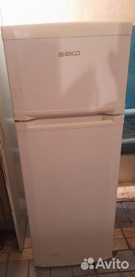 Холодильник beko