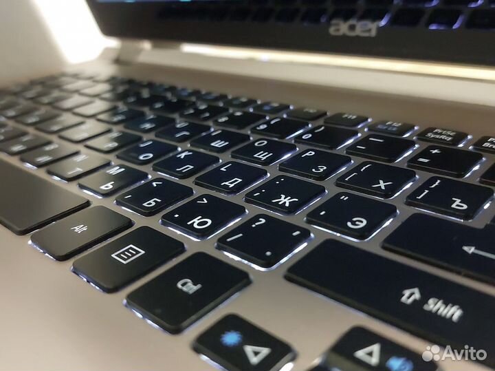 Игровой Acer Aspire V5-572PG с подсветкой