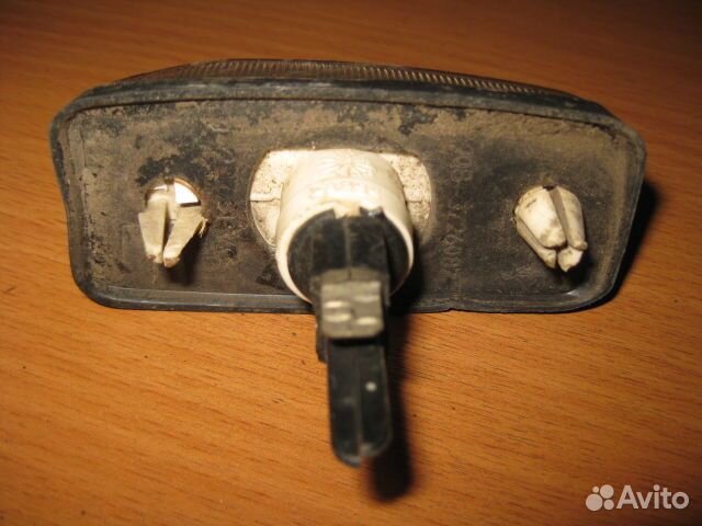 Повторитель на крыло Лада 2108 I (1984–1995)