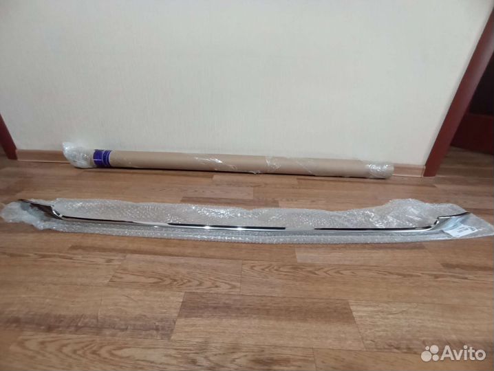 Молдинг заднего бампера Renault kaptur