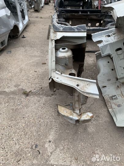 Лонжерон Renault logan Прав