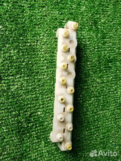 Клапан вакуумный Mercedes-Benz S300 W140 M104