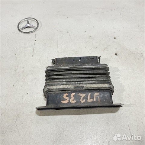 Воздухозаборник Мерседес М276 w207