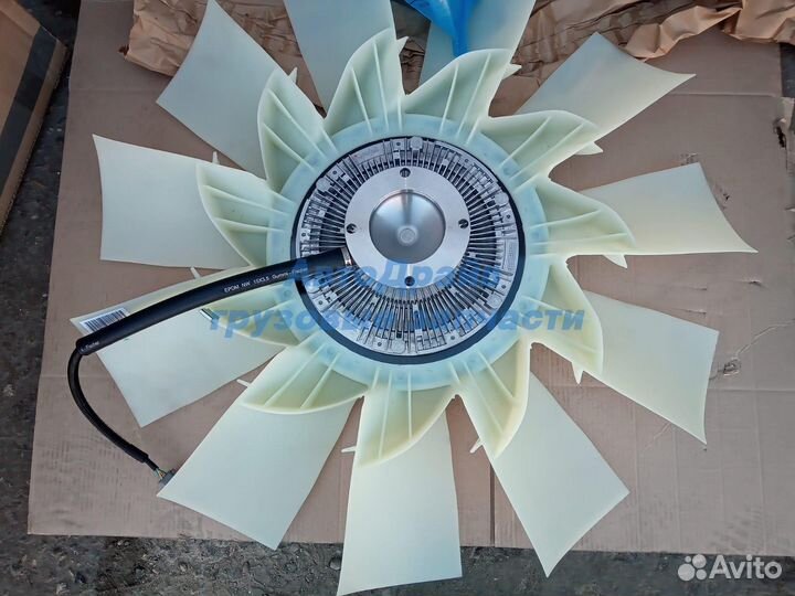 Вискомуфта с крыльчаткой 813 мм для автомобилей Ск