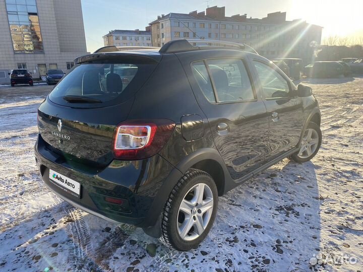 Renault Sandero Stepway 1.6 AT, 2017, 75 000 км