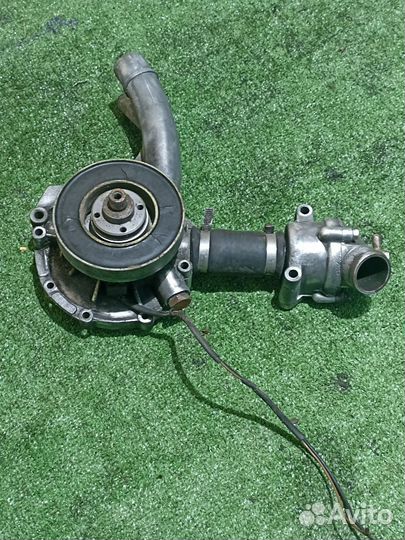 Помпа Mercedes m102