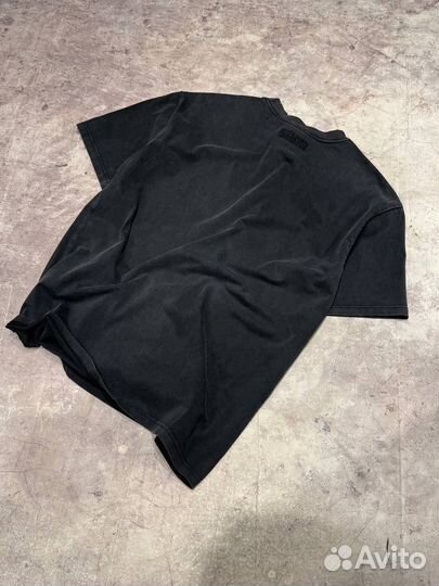 Футболка Vetements