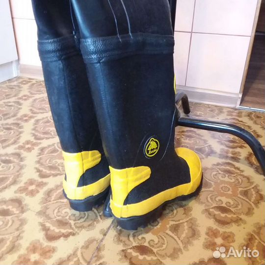 Сапоги Bata 41 р-р