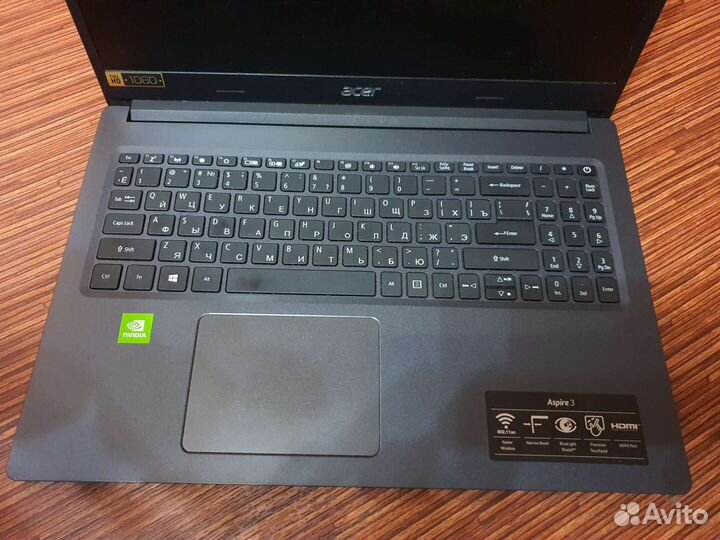 Игровой современный ультрабук Acer на SSD