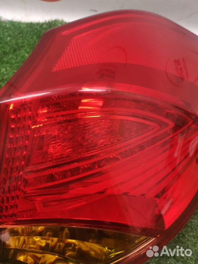 Фонарь задний правый Kia Ceed хетчбэк 1.4 G4FA