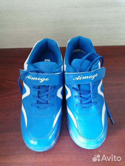 Кроссовки с роликами 41-42р