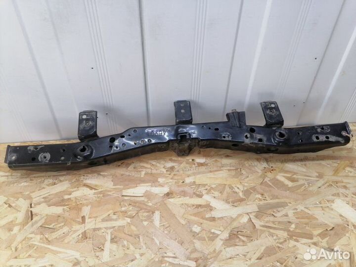 Рамка радиатора Toyota Corolla E150