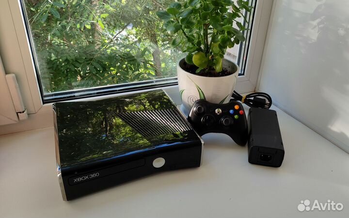 Xbox 360 250гб+2 джоя+любые игры (80 шт)