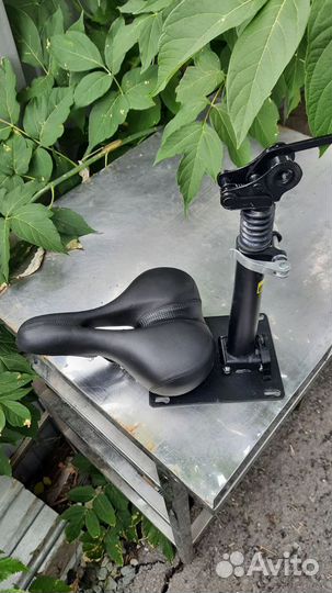 Сидение для электросамоката