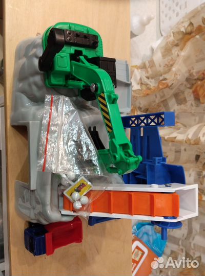 Игрушка детская и конструктор