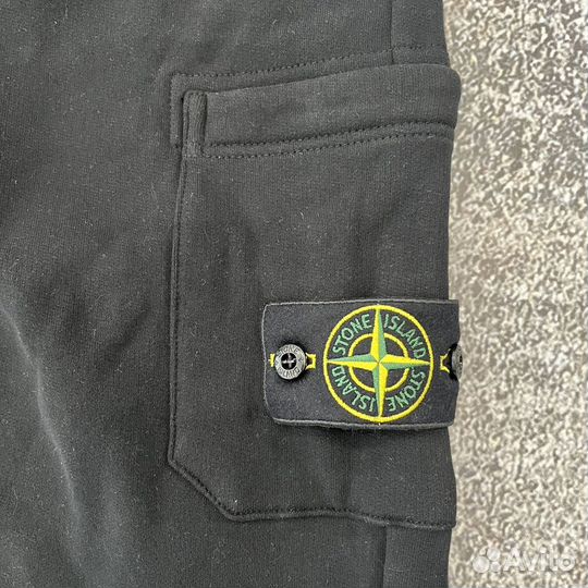 Спортивные штаны Stone Island