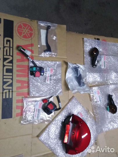 Новый оригинальный фонарь Yamaha Aerox